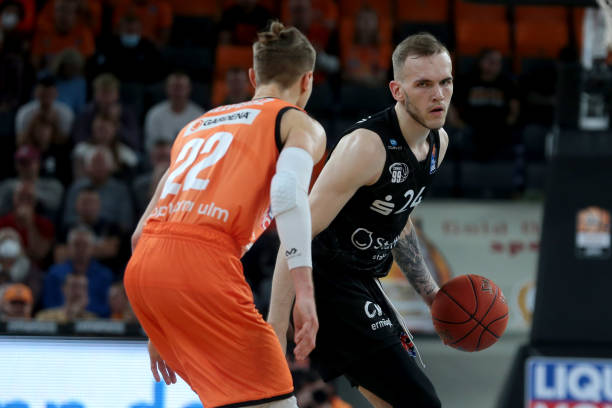 对手的反击 对手的反击