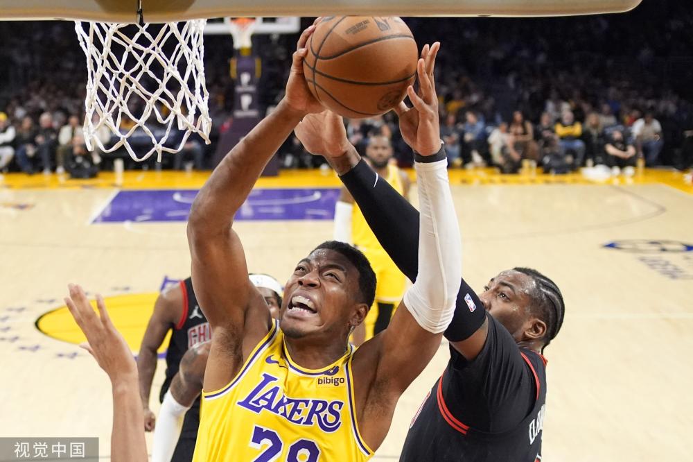 迪亚斯破门 迪亚斯破门