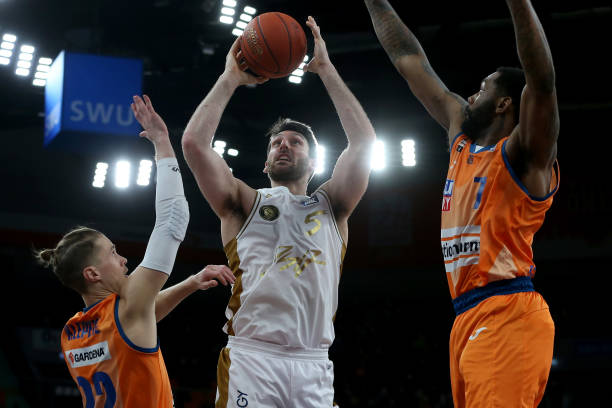 人士关注的 人士关注的