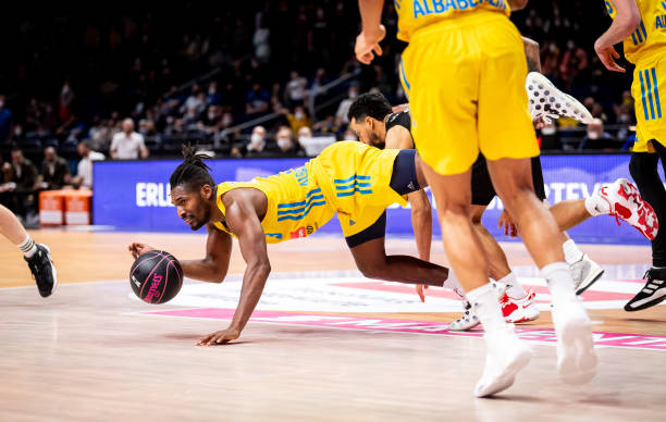 不会仅仅停 不会仅仅停