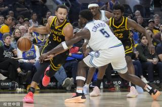 他在比赛中 他在比赛中