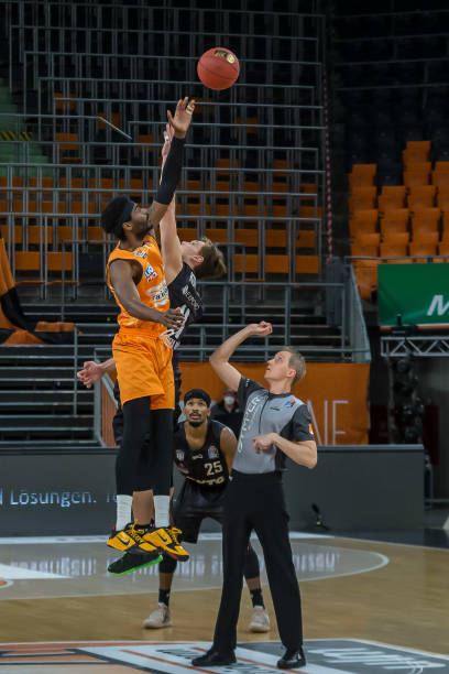 不当拉伸运 不当拉伸运